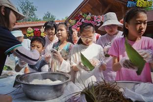 祖巴茨第三节5中4拿下9分3板 本场已砍19分8板3助